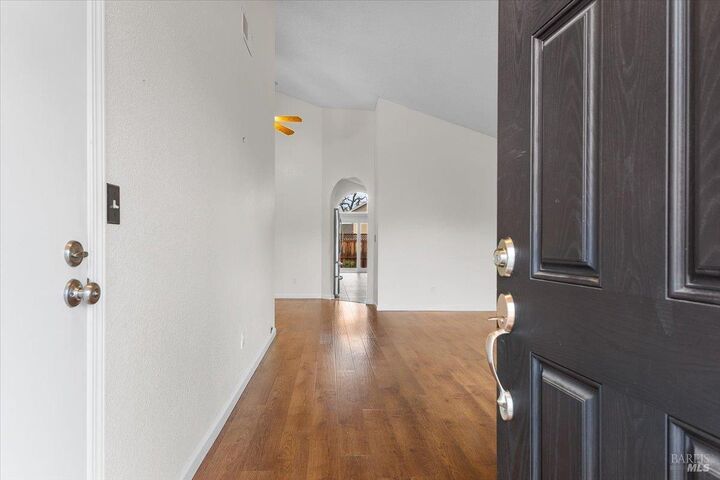 Property Photo:  106 Cricket Court  CA 95492 