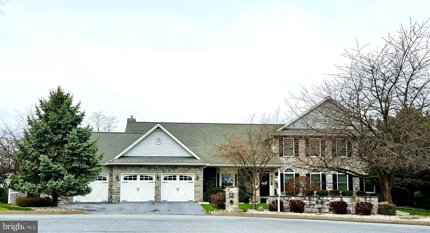 Property Photo: 6286 Stable Court PA 17111