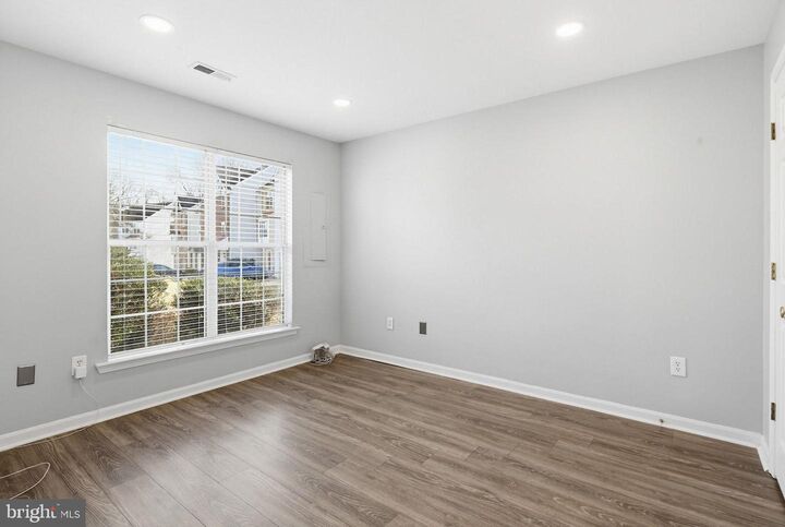 Property Photo: 2220 Commissary Circle MD 21113