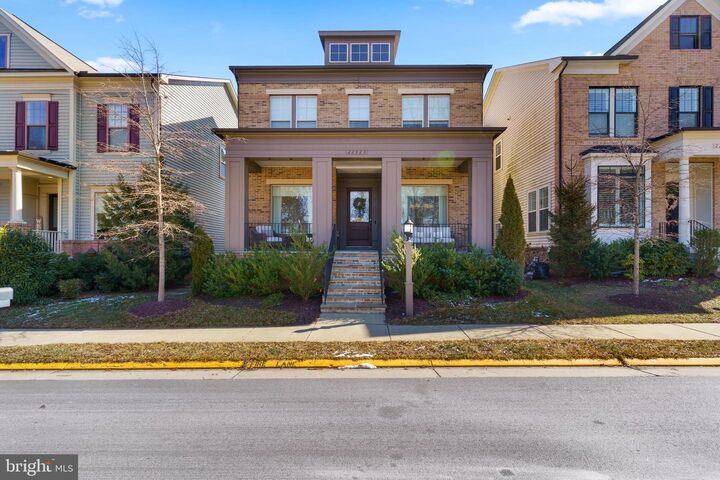 Property Photo:  22920 Bubbling Brook Drive  VA 20148 
