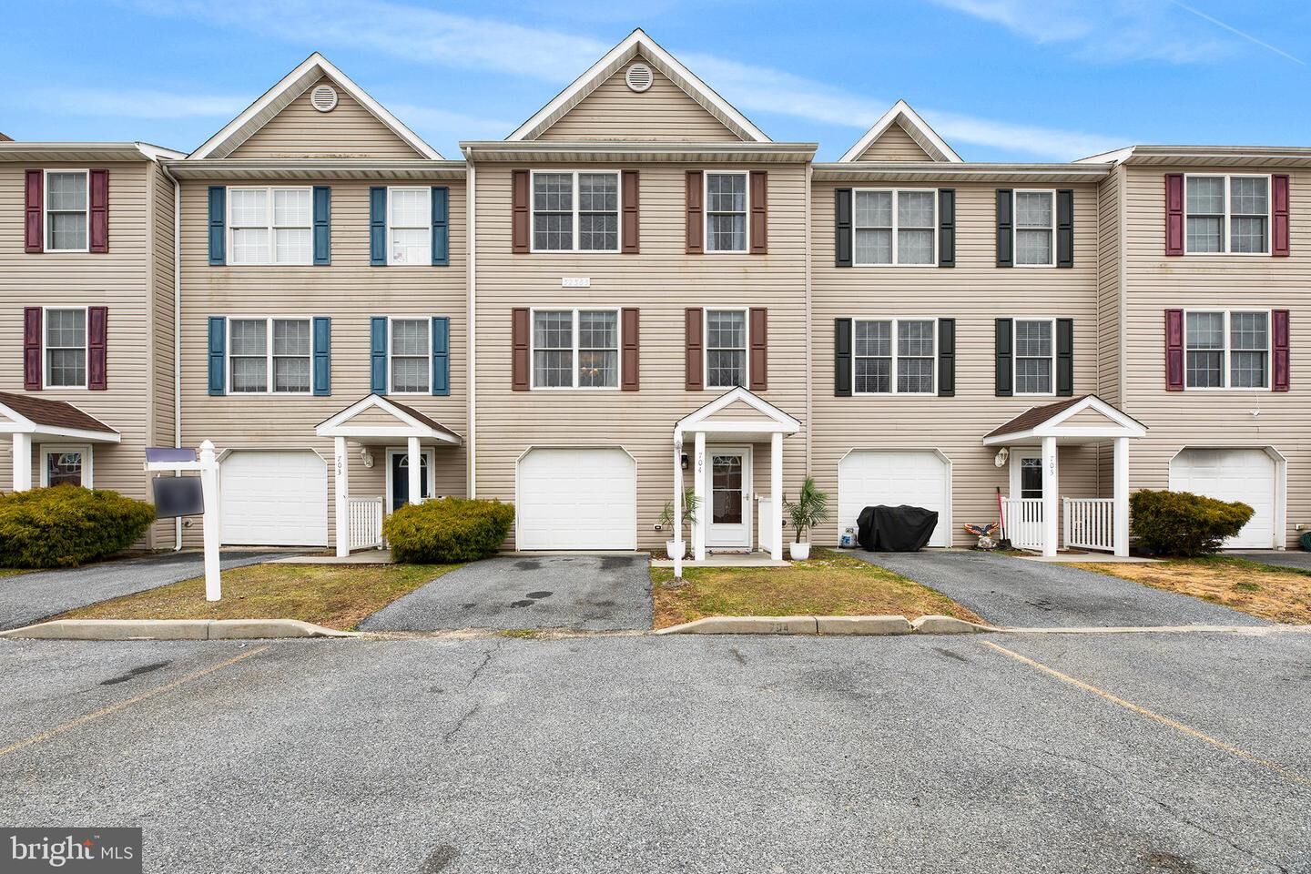 Property Photo: 32365 Cea Dag Circle 704 DE 19939