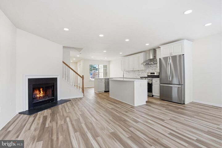 Property Photo: 1004 Waterford Road PA 19067