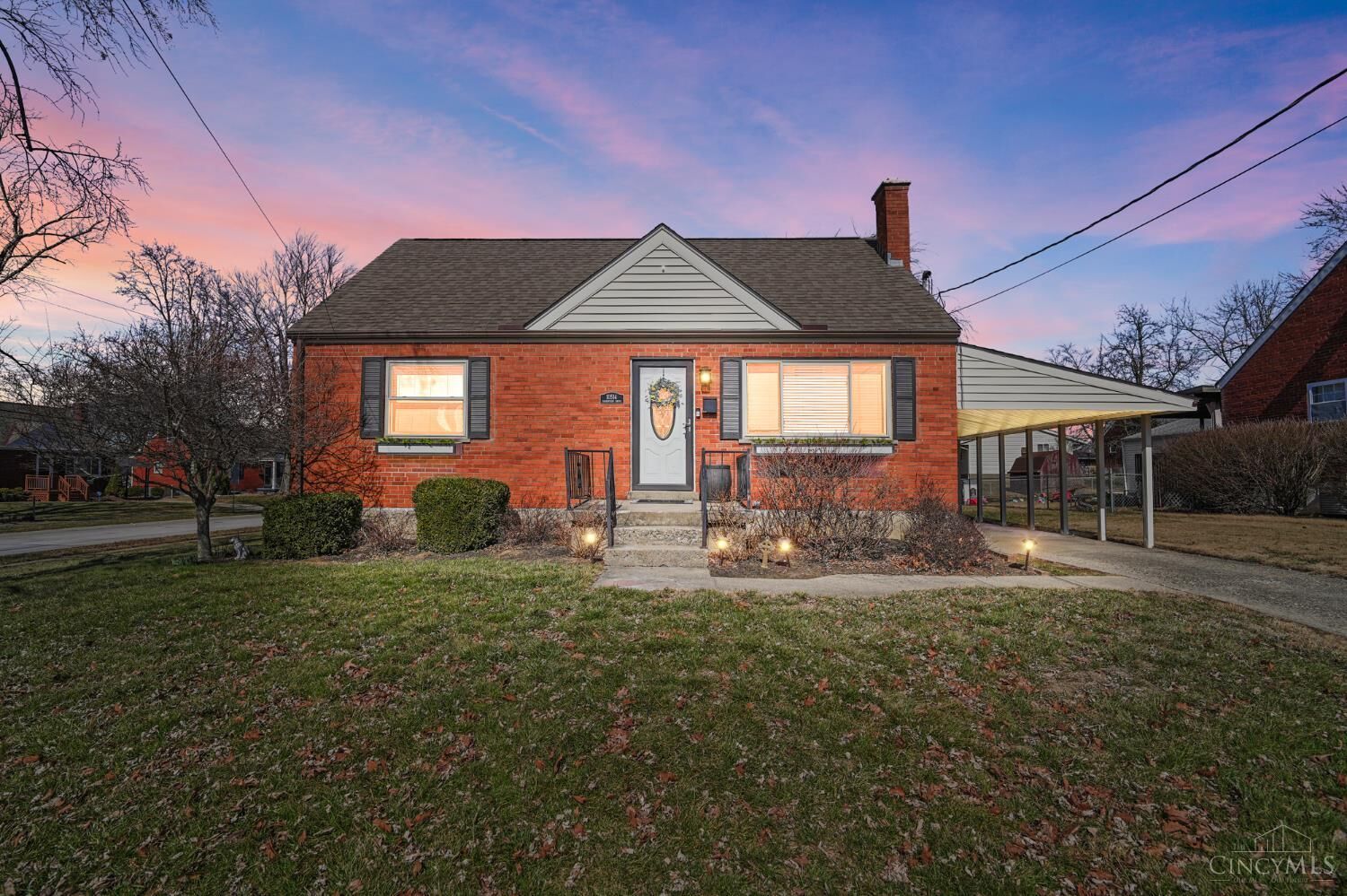 Property Photo: 10514 Thornview Drive OH 45241