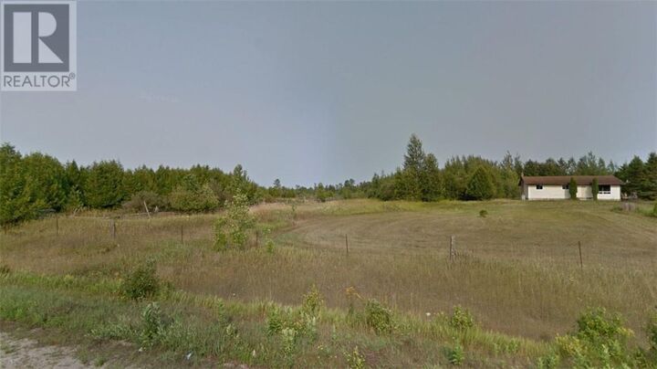 Photo de la propriété:  14684 Highway 542  ON P0P 1H0 