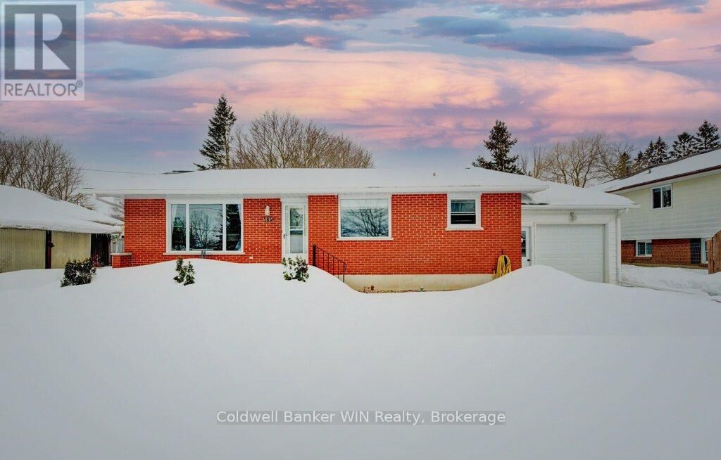 Photo de la propriété:  185 Miller Street  ON N0G 2L3 