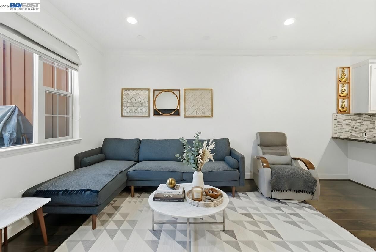 Property Photo:  245 Fennel Way  CA 94551 