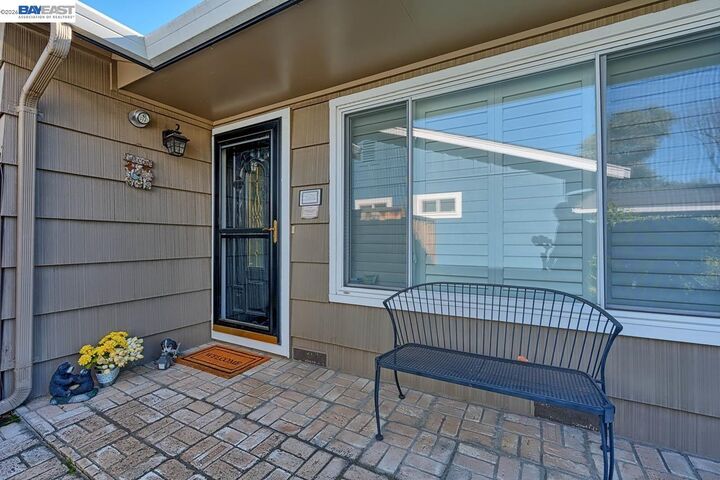 Property Photo:  1515 Miramonte Ave  CA 94040 