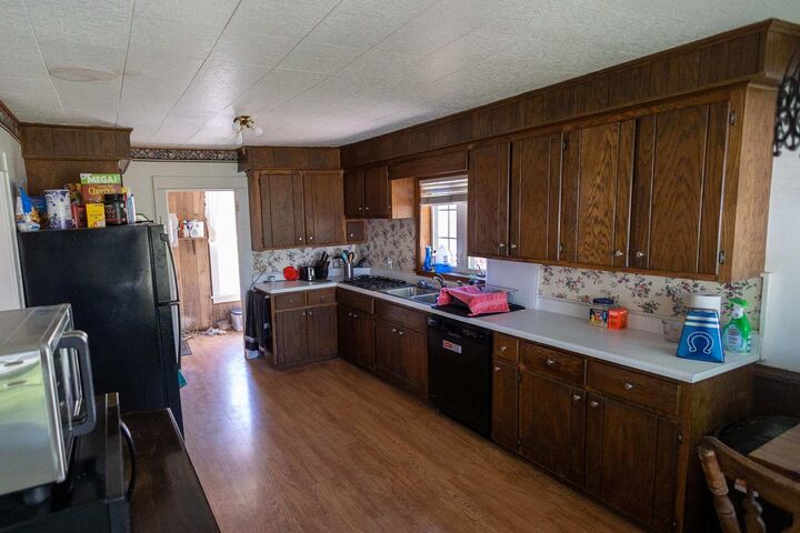 Property Photo:  3926 Wood Street  PA 16509 