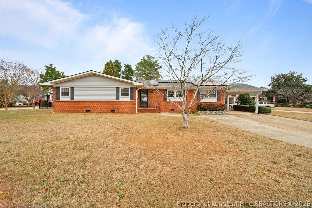 Property Photo:  501 Lennox Drive  NC 28303 