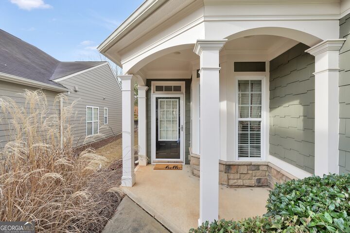 Property Photo:  154 Begonia Court  GA 30223 