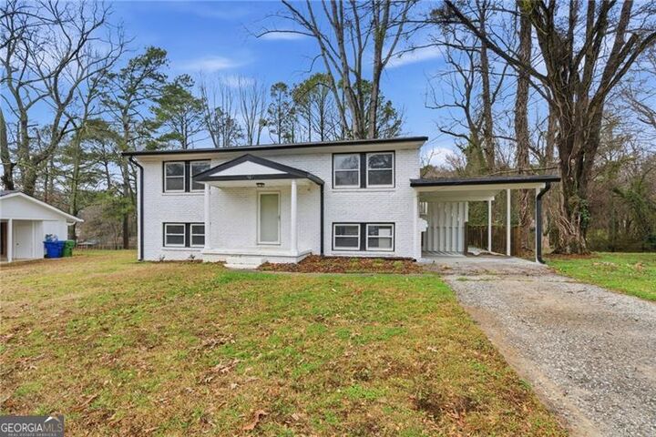Property Photo:  2909 Cambridge Drive SW  GA 30331 