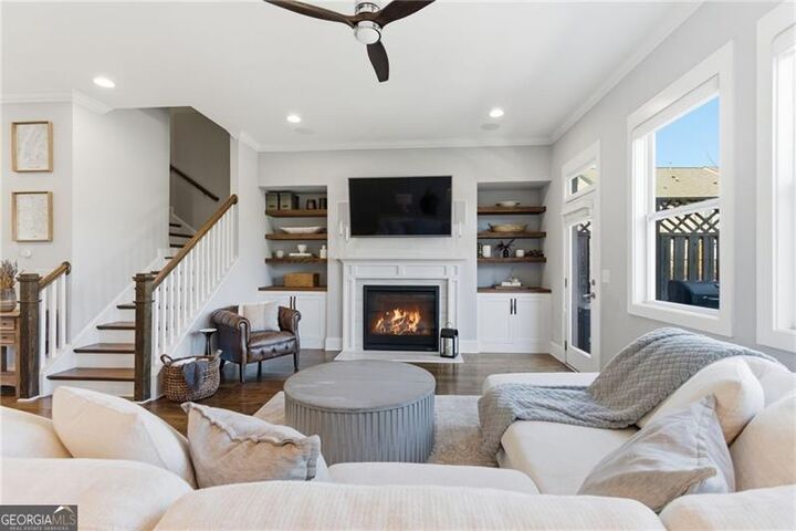 Property Photo:  2097 Garrison Way NW  GA 30318 