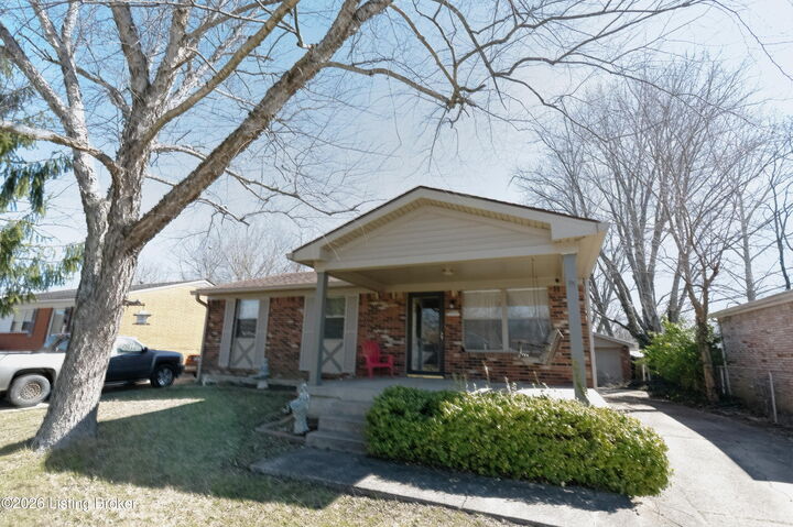 Property Photo:  9724 Scarborough Ave  KY 40272 