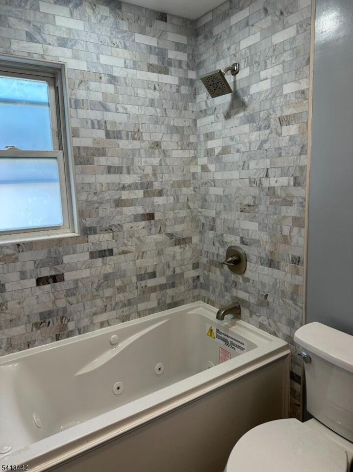 Property Photo:  12 Gramercy Gdns 12A  NJ 08846 