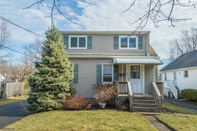 Property Photo:  150 Kings Rd  NJ 07940 