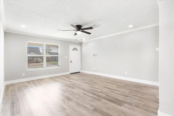 Property Photo: 10019 Kirkdale Drive TX 77089