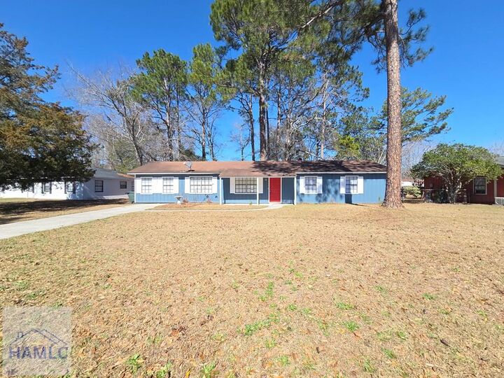 Property Photo:  706 Pineview Court  GA 31313 