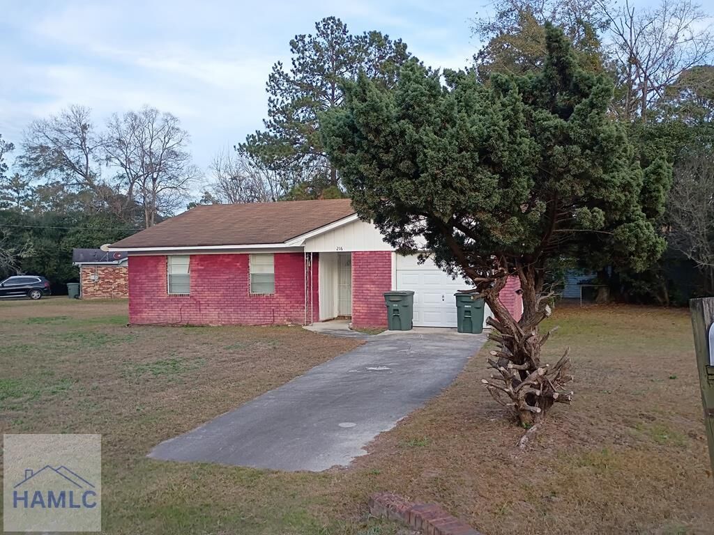 Property Photo:  216 Robin Road  GA 31313 