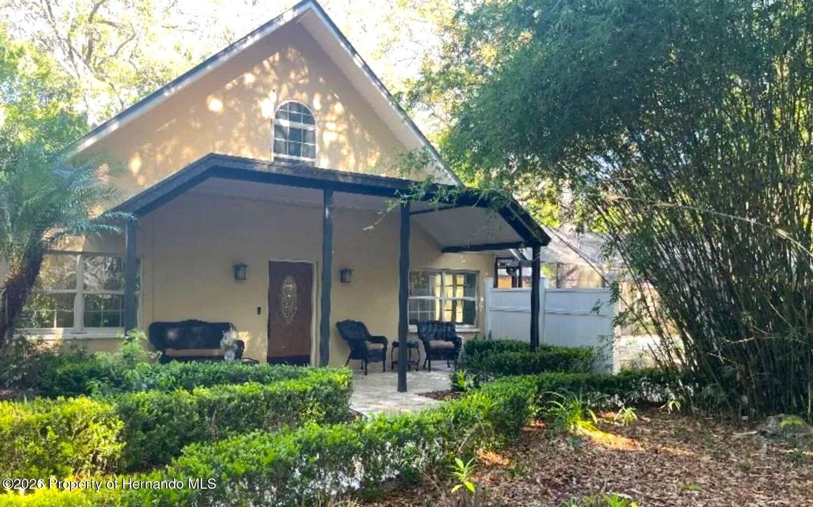 Property Photo:  18816 Cimbora Drive  FL 34610 