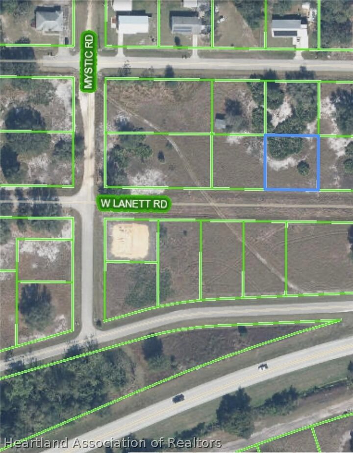 Property Photo:  2824 W Lanett Road  FL 33825 