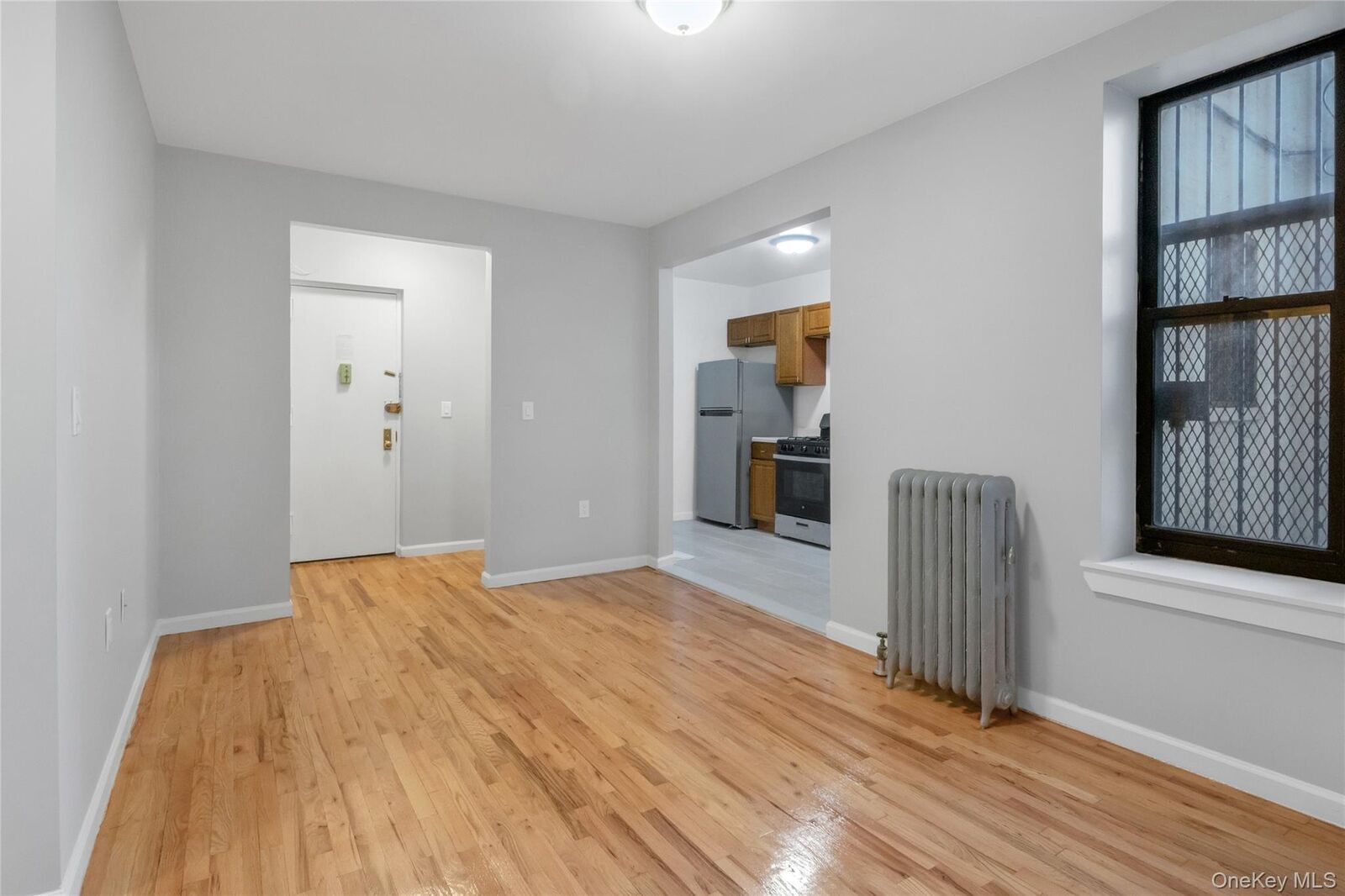 Property Photo:  2410 Davidson Avenue B5  NY 10468 