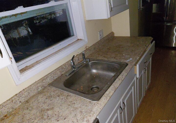 Property Photo:  197 Lincoln Place  NY 10709 