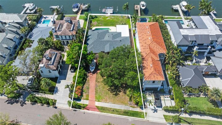 Property Photo:  62 Adalia Avenue  FL 33606 