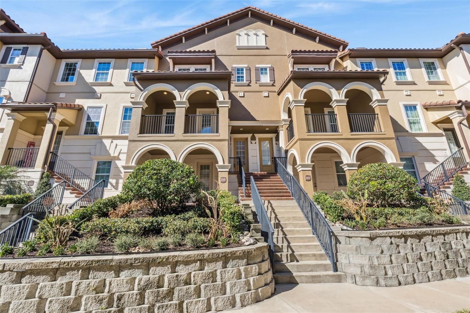 Property Photo:  2037 Lobelia Drive  FL 32746 