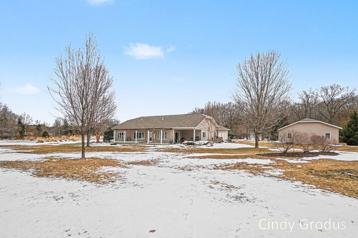 Property Photo:  8079 Pigeon Creek Drive  MI 49460 