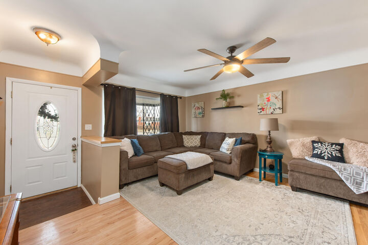 Property Photo:  13342 Lutz Avenue  MI 48088 