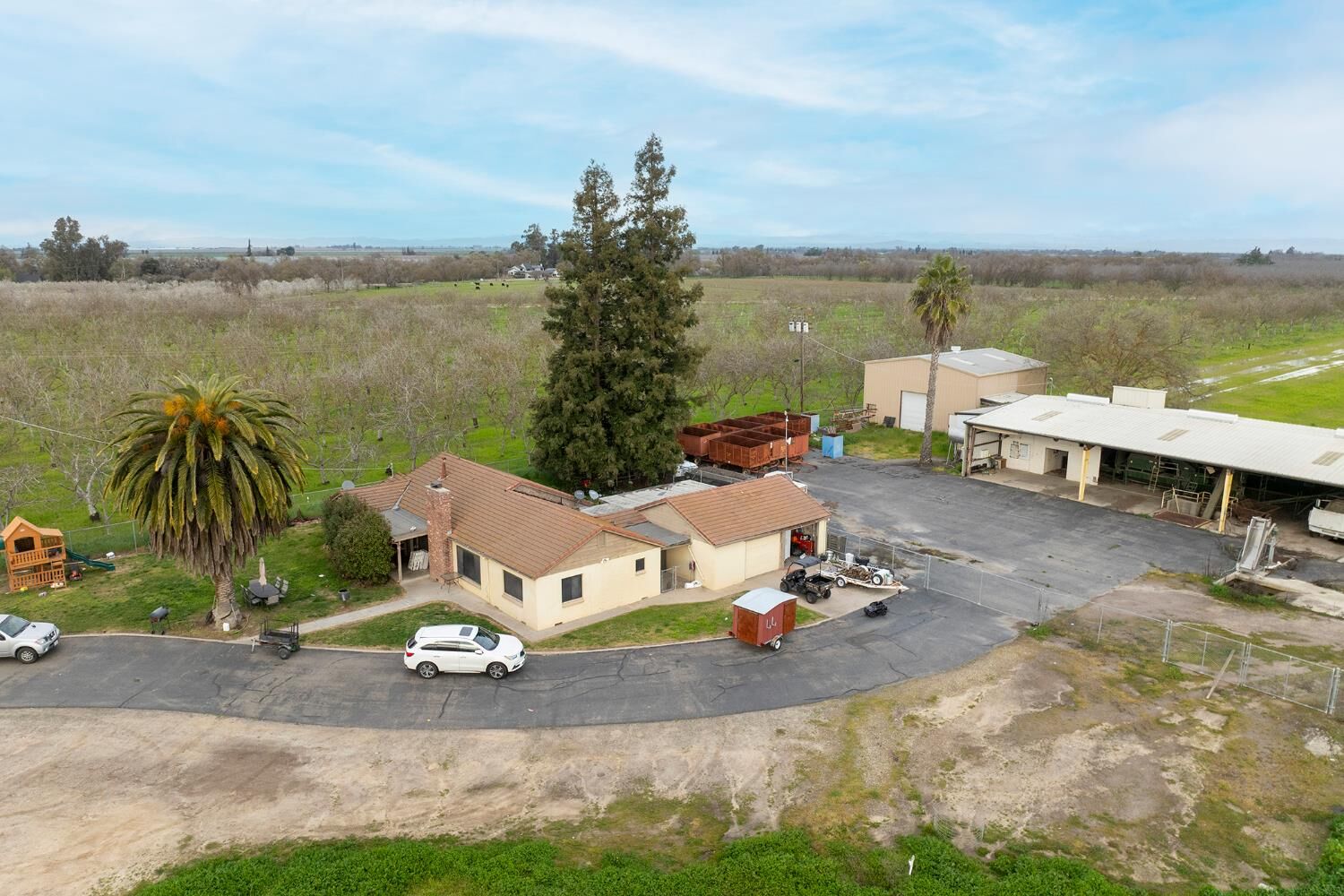 Property Photo:  618 Wellsford Road  CA 95357 