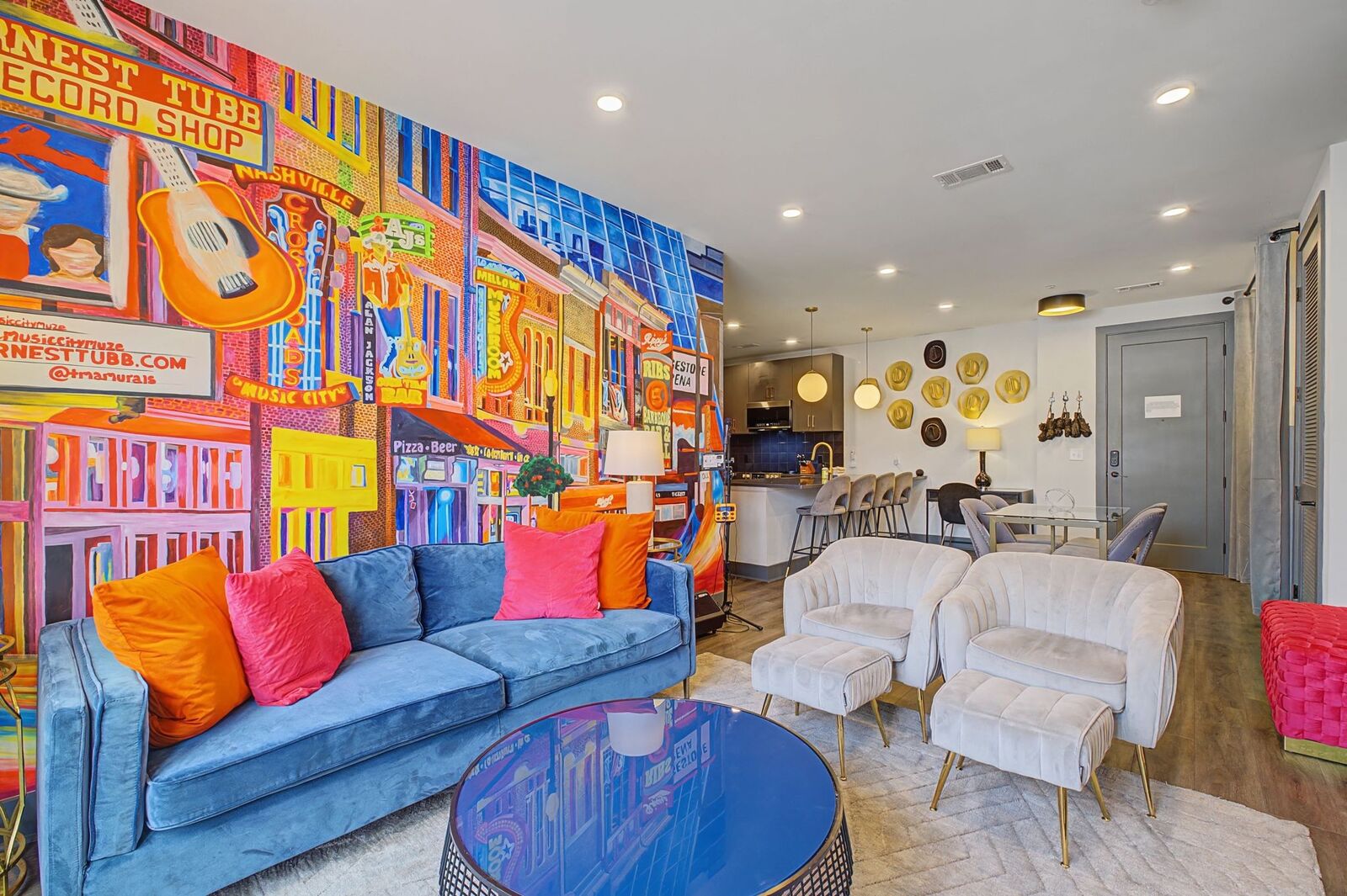 Property Photo:  65 Lindsley Ave 204  TN 37210 