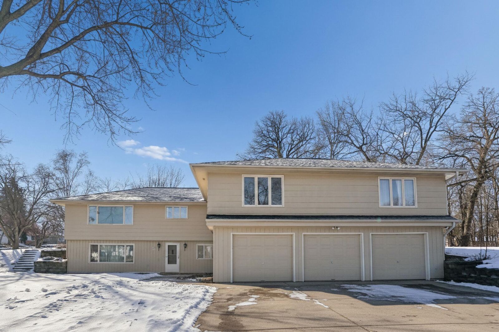 Property Photo: 11 Willow Drive SW MN 55376