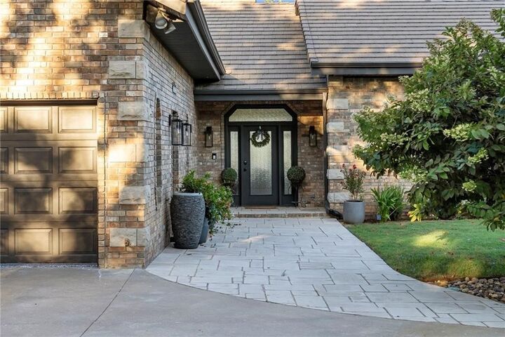 Property Photo: 8289 Eagle Crest Drive AR 72756