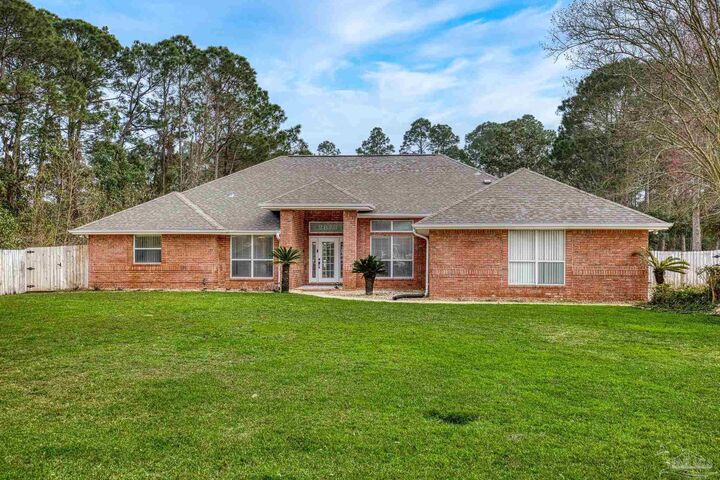 Property Photo: 2873 Whisper Lake Dr FL 32563