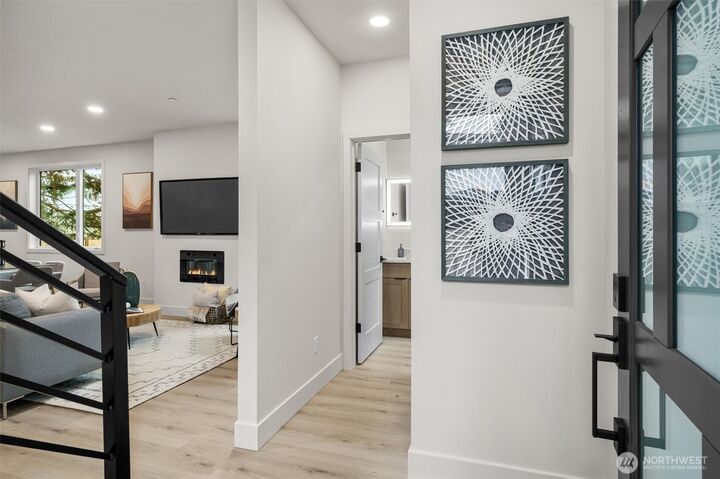 Property Photo:  10829  104th Avenue NE  WA 98033 