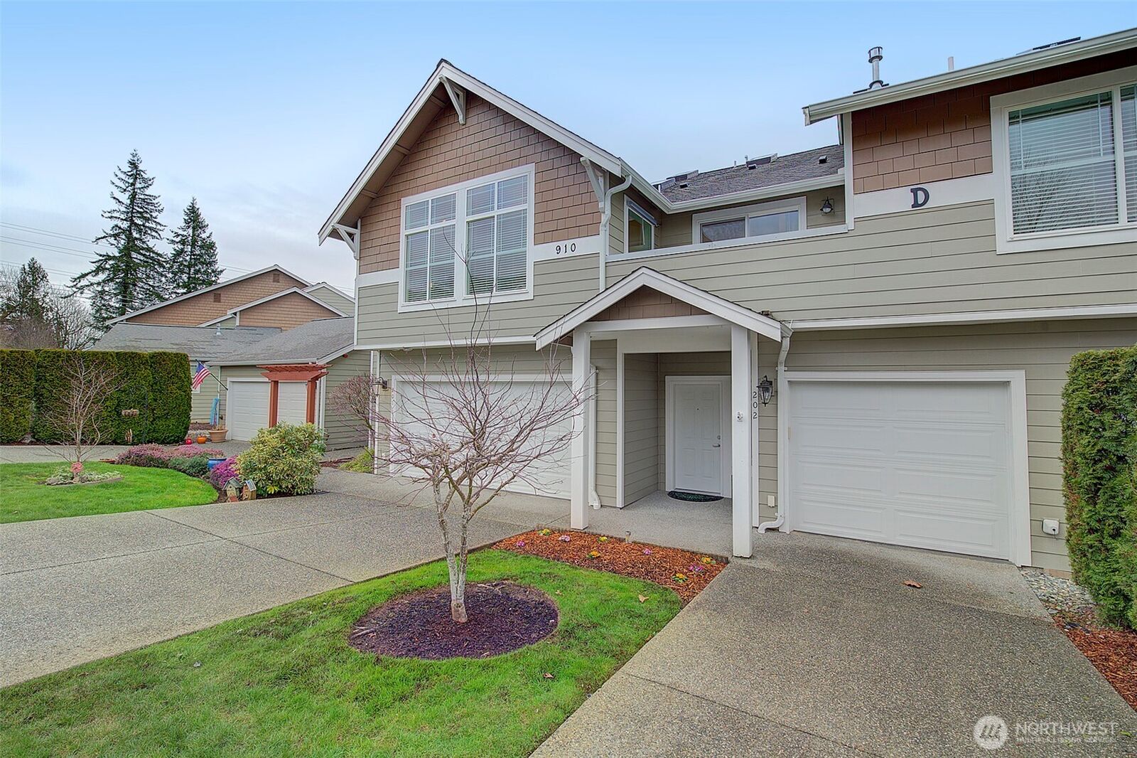 Property Photo:  910  Medical Center Drive D202  WA 98223 