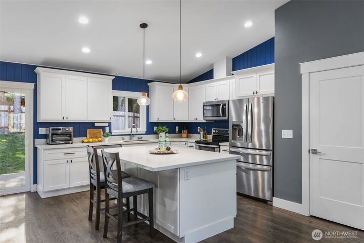 Property Photo:  37110  Bay Street NE  WA 98340 