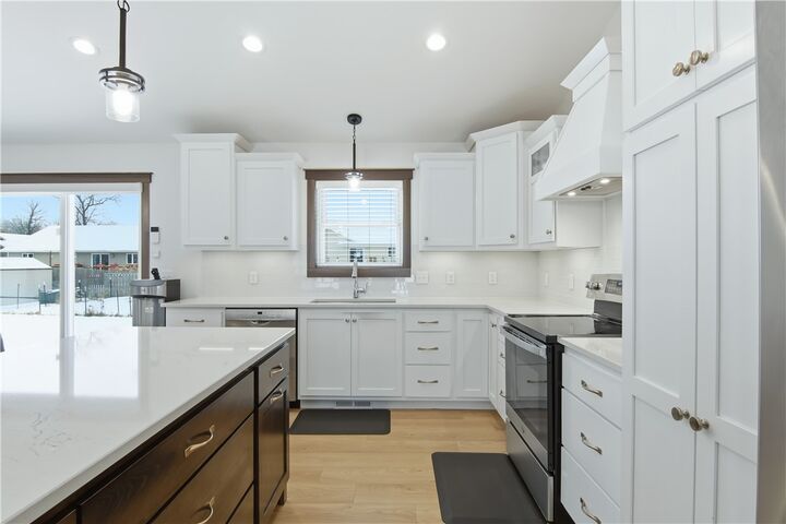 Property Photo:  4919 Woodlands Drive  WI 54703 