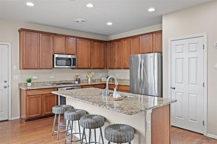 Property Photo:  4526 Grapevine Way  CO 80109 