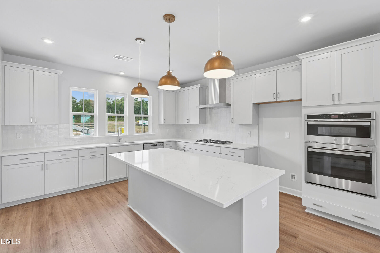 Property Photo:  801 Callan View Avenue  NC 27587 