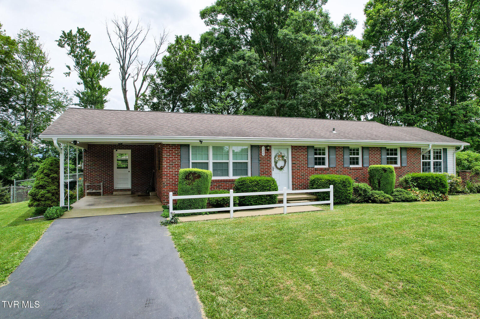 Property Photo:  126 Poplar Hill Drive  TN 37604 