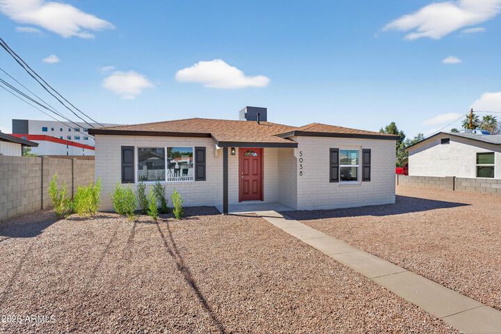 Property Photo: 5038 N 18th Avenue AZ 85015