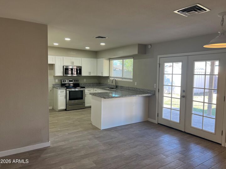 Property Photo:  3306 N Morino Street  AZ 85224 