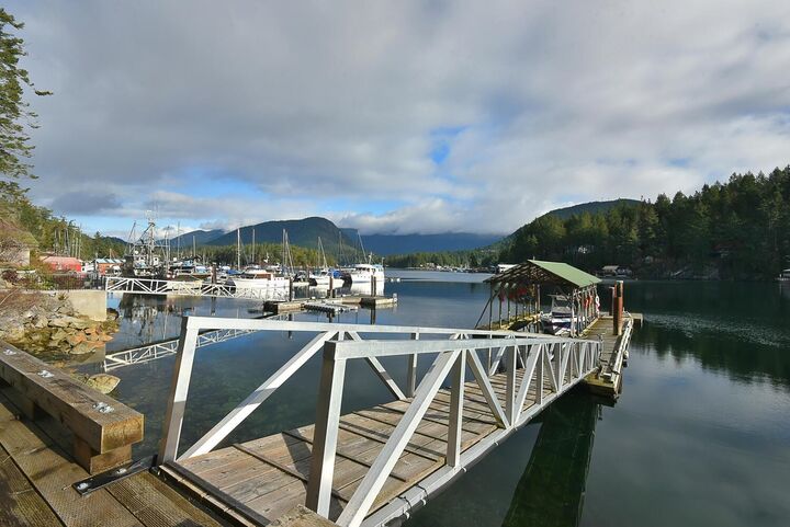 Property Photo: 4650 Gerrans Bay Road BC V0N 2H1