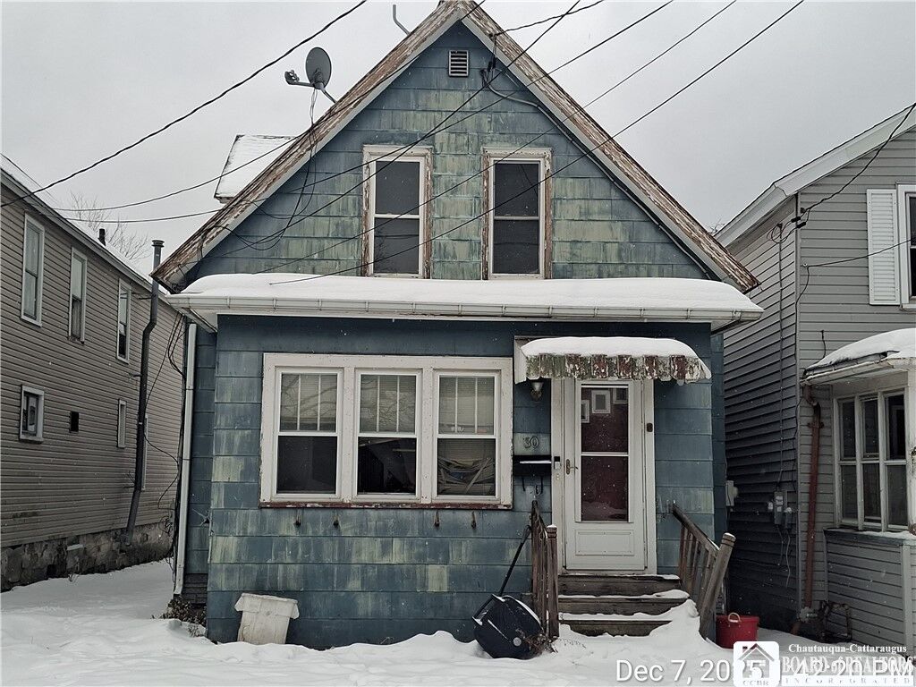 Property Photo:  30 Saint Hedwigs Avenue  NY 14048 