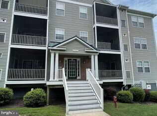 Property Photo:  45462 Westmeath Way K 23  MD 20634 