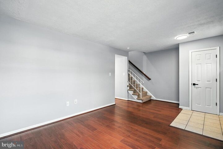 Property Photo:  2421 Kilpatrick Place  VA 22026 