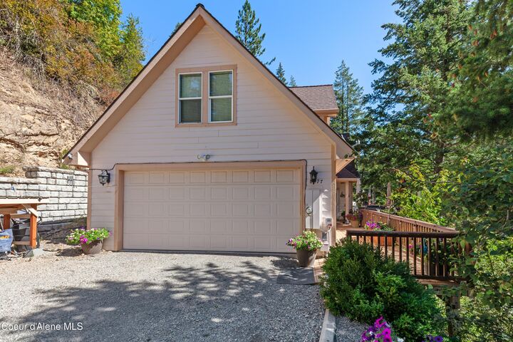 Property Photo: 8677 N Rhapsody Ln ID 83835