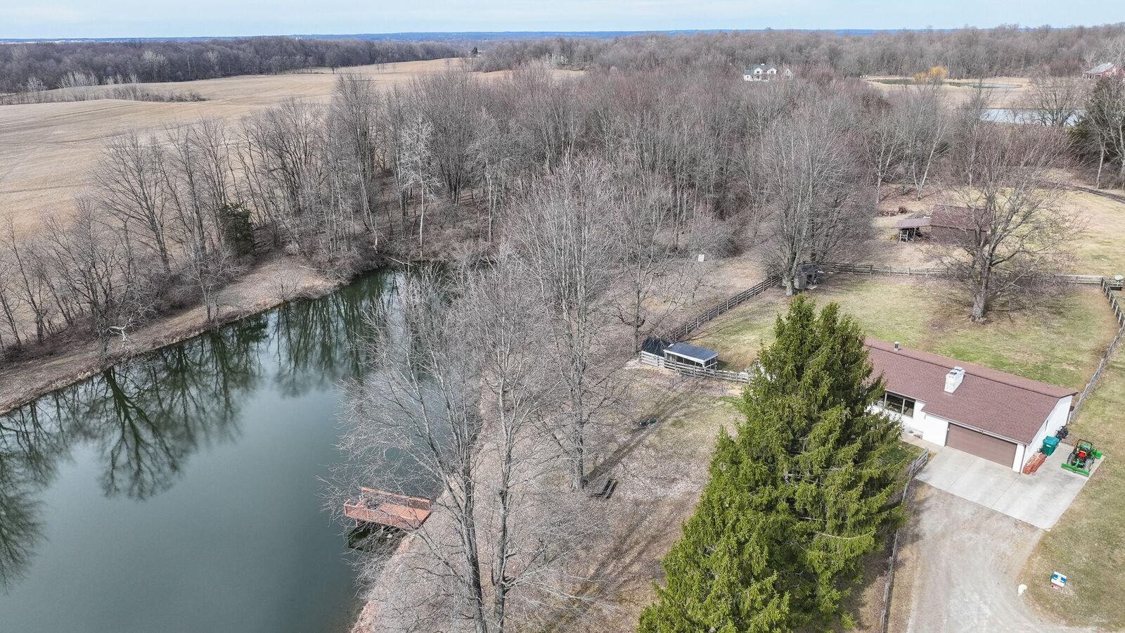 Property Photo:  7020 Sportsman Club NW Road  OH 43031 
